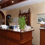 Natalina Hotell 2*