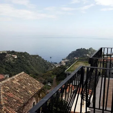 Hotell Natalina Taormina