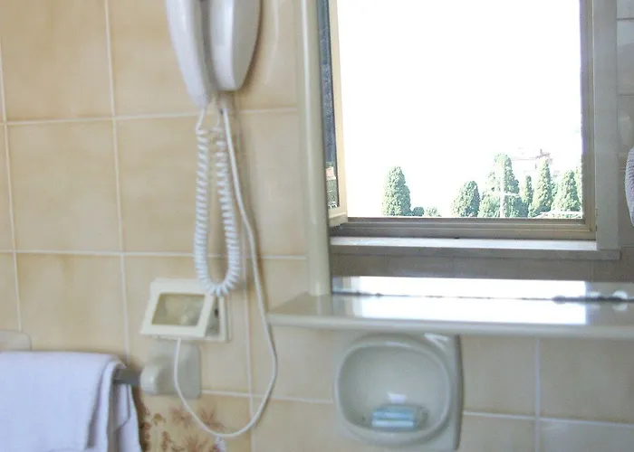 Natalina Ξενοδοχείο 2*